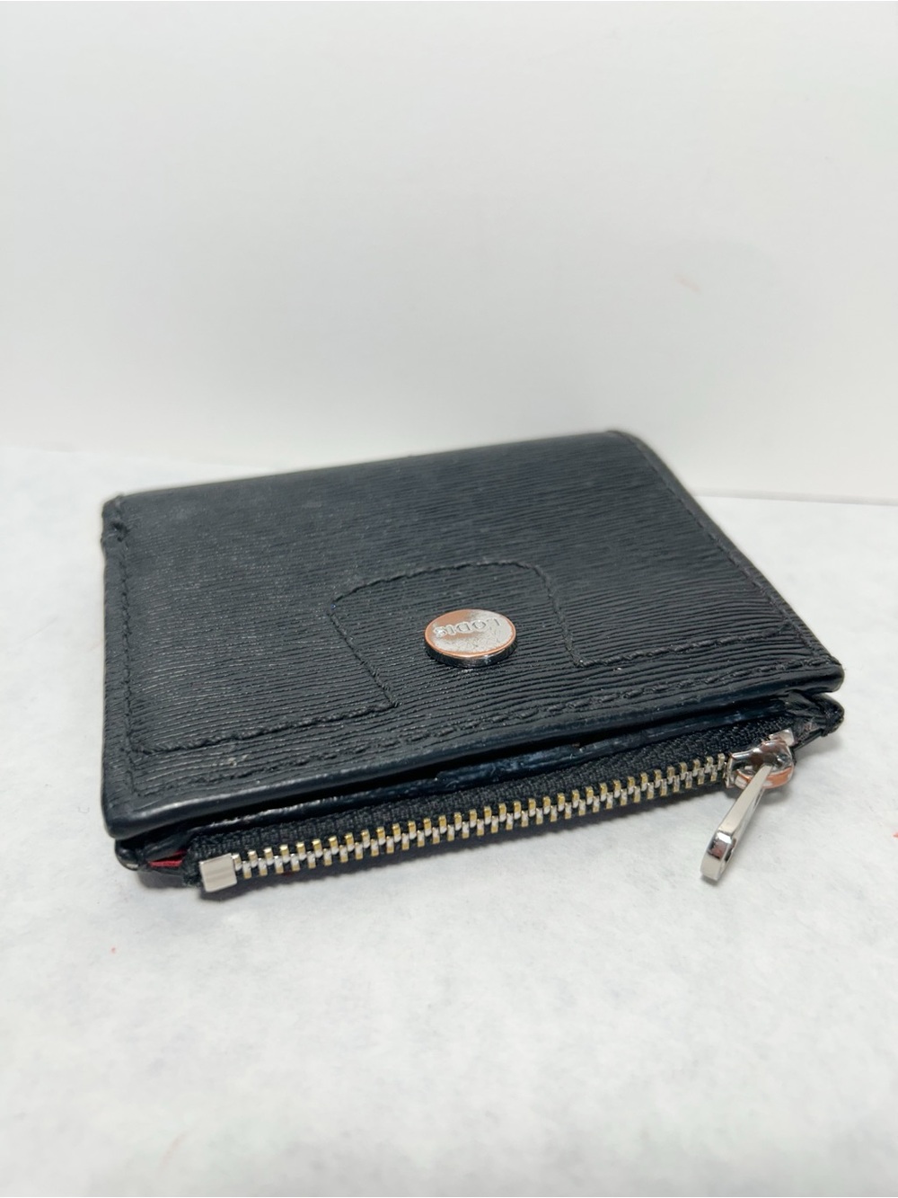 Lodis Black Textured Leather Bifold Zip Wallet RFID Protection EUC Women’s